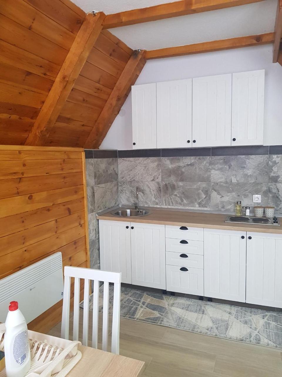 Family Home Mikovic Zabljak  Ngoại thất bức ảnh